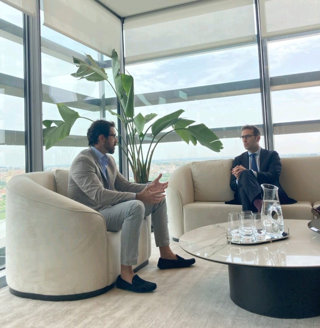 Carlos Cuerpo visita la sede del Grupo Bolschare